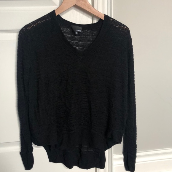 Wilfred, black v-neck sweater- cashmere. Size XS - Picture 1 of 4